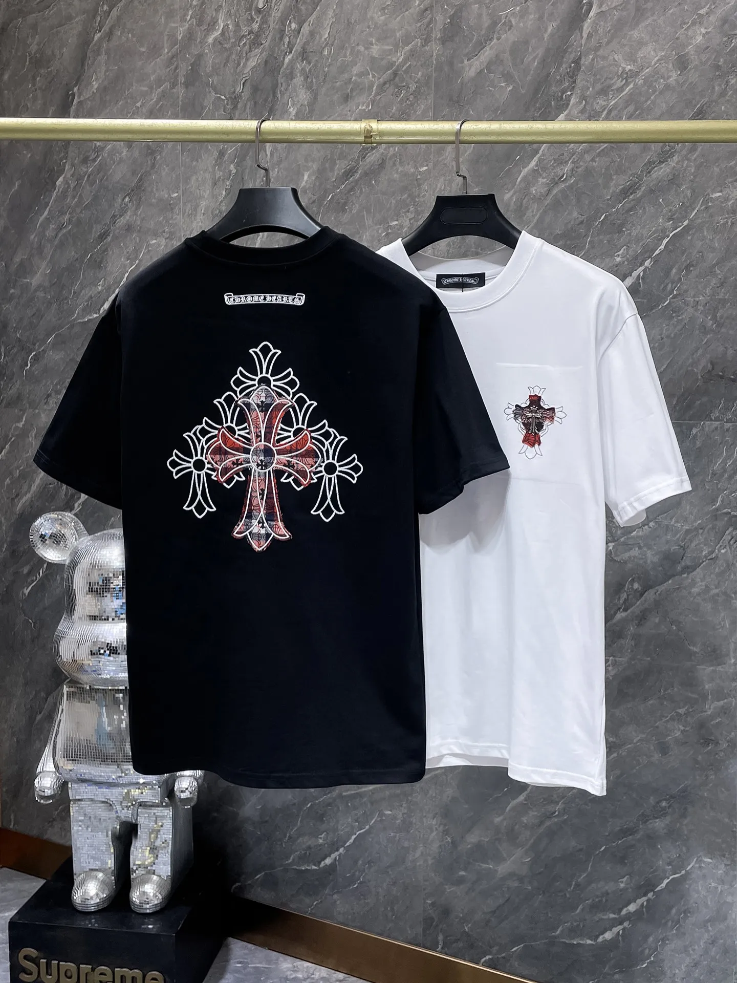 P170 new Chrome Hearts 25ss high version for summer! High-weight, environmentally friendly, high-quality top-grade fabric 280g Crow Cross Heavy Industry hand-applied embroidered willow short sleeves. Counter synchronization. 1:1 replica version. Recommended color: black
